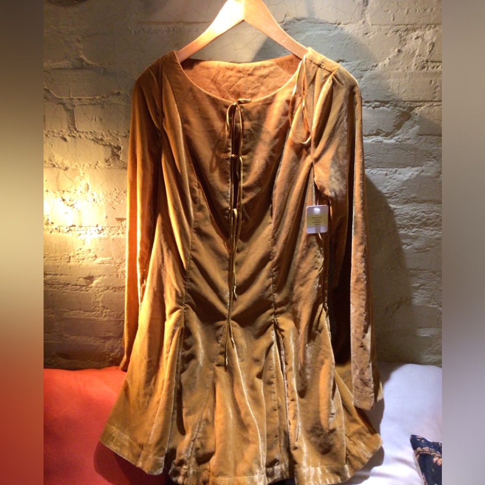 NEW! Free People rare Linney Golden Velvet mini peasant Dress - Picture 1 of 4